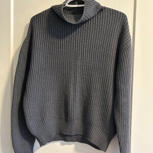 Montpellier Sweater in Heather Charcoal